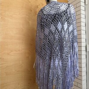 Stunning macrame scarf with fringes